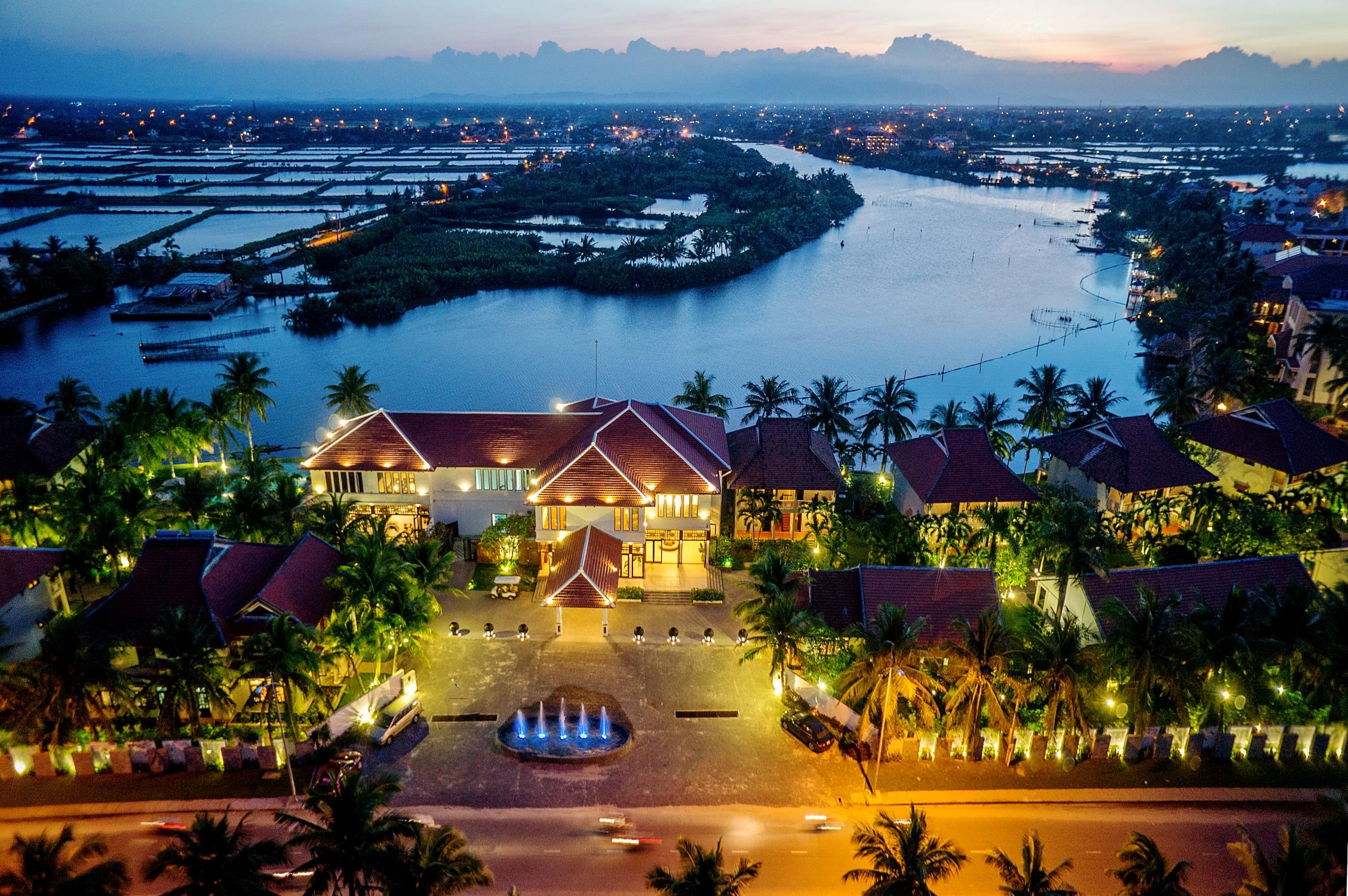 Курортный комплекс Hoi An Beach Resort Хойан