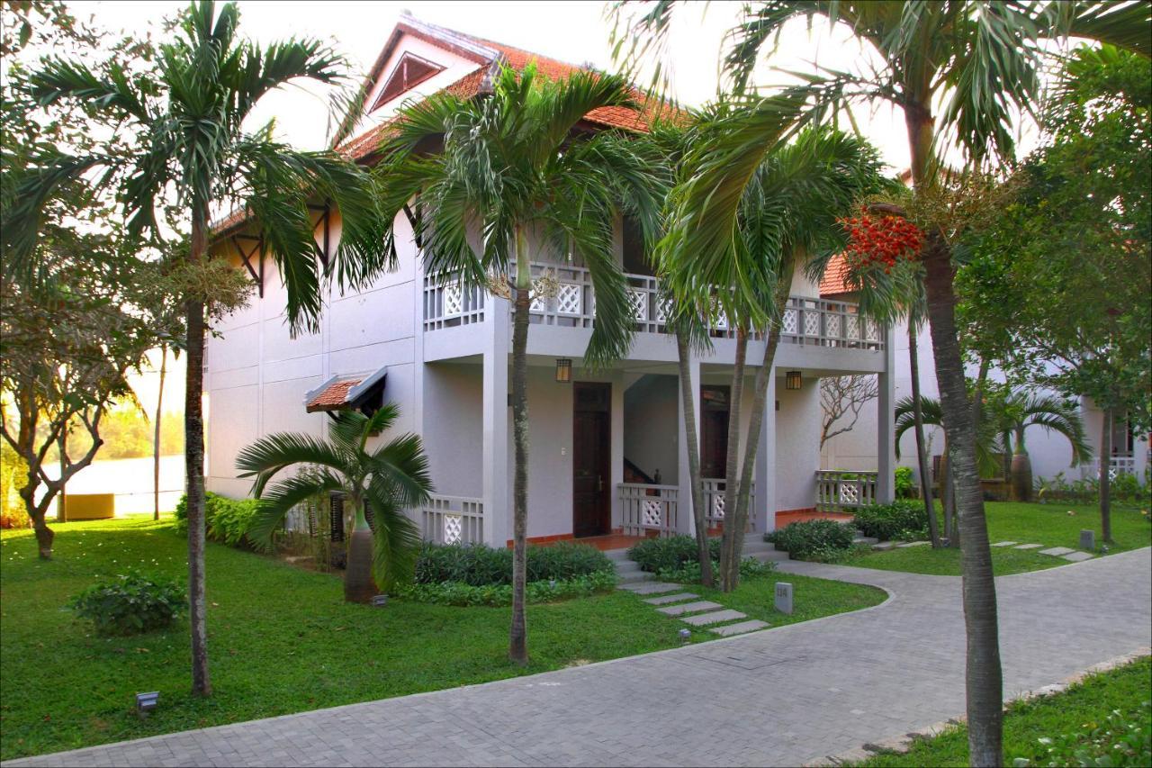 Hội An Beach Resort Khu nghỉ mát 4*