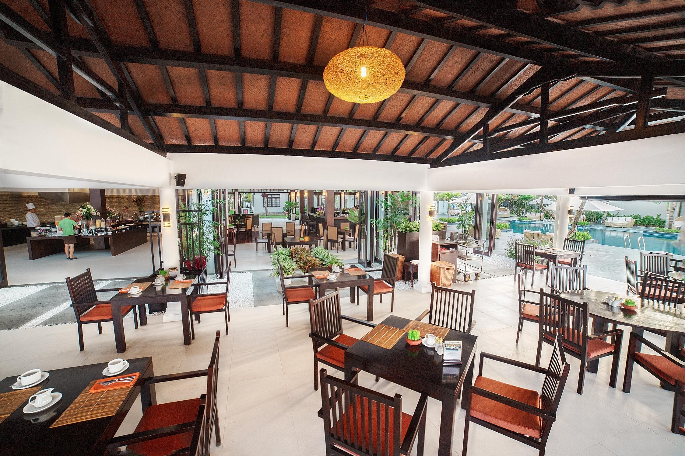 Hội An Beach Resort 4*